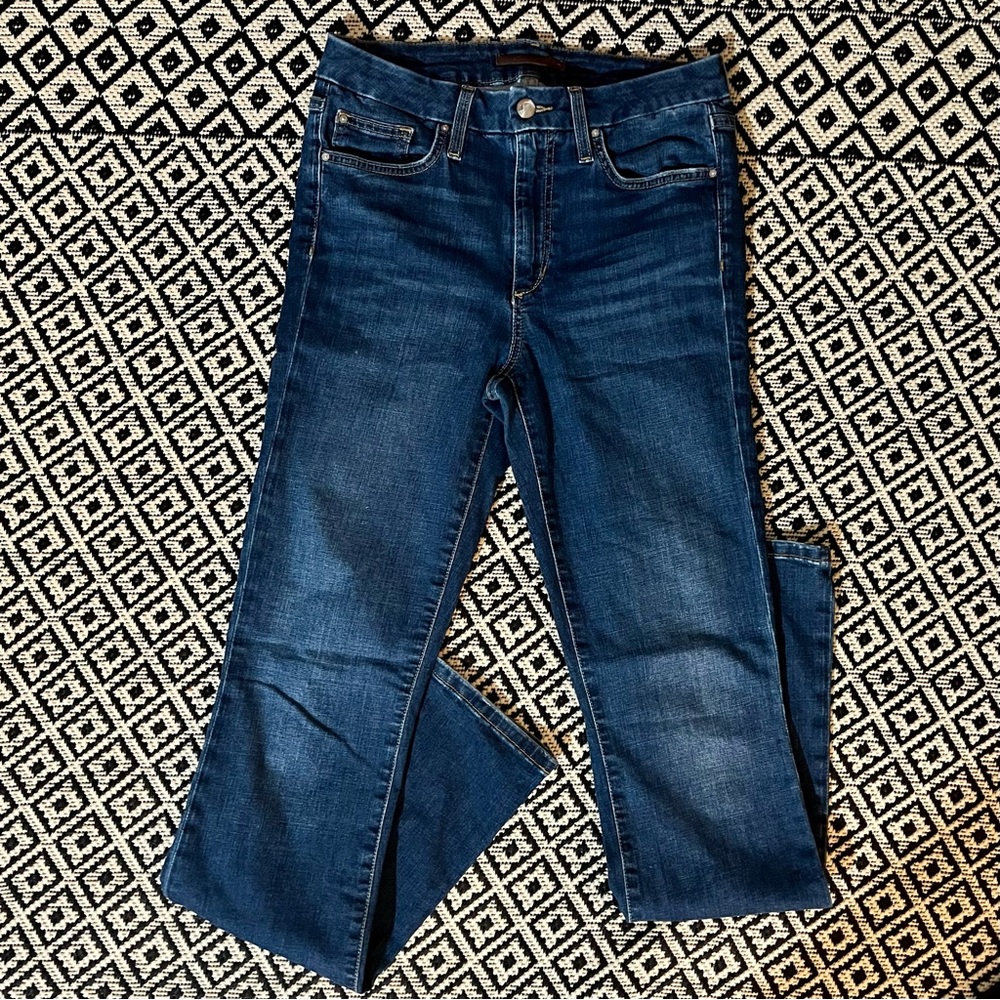 Joe’s Jeans Flawless Hi (rise) HONEY jeans. Good condition.